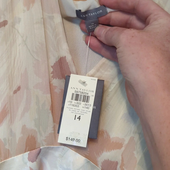 NWT Ann Taylor 100% Silk Pastel Floral Print Sheer Lined Midi Sleeveless Dress - Picture 3 of 8